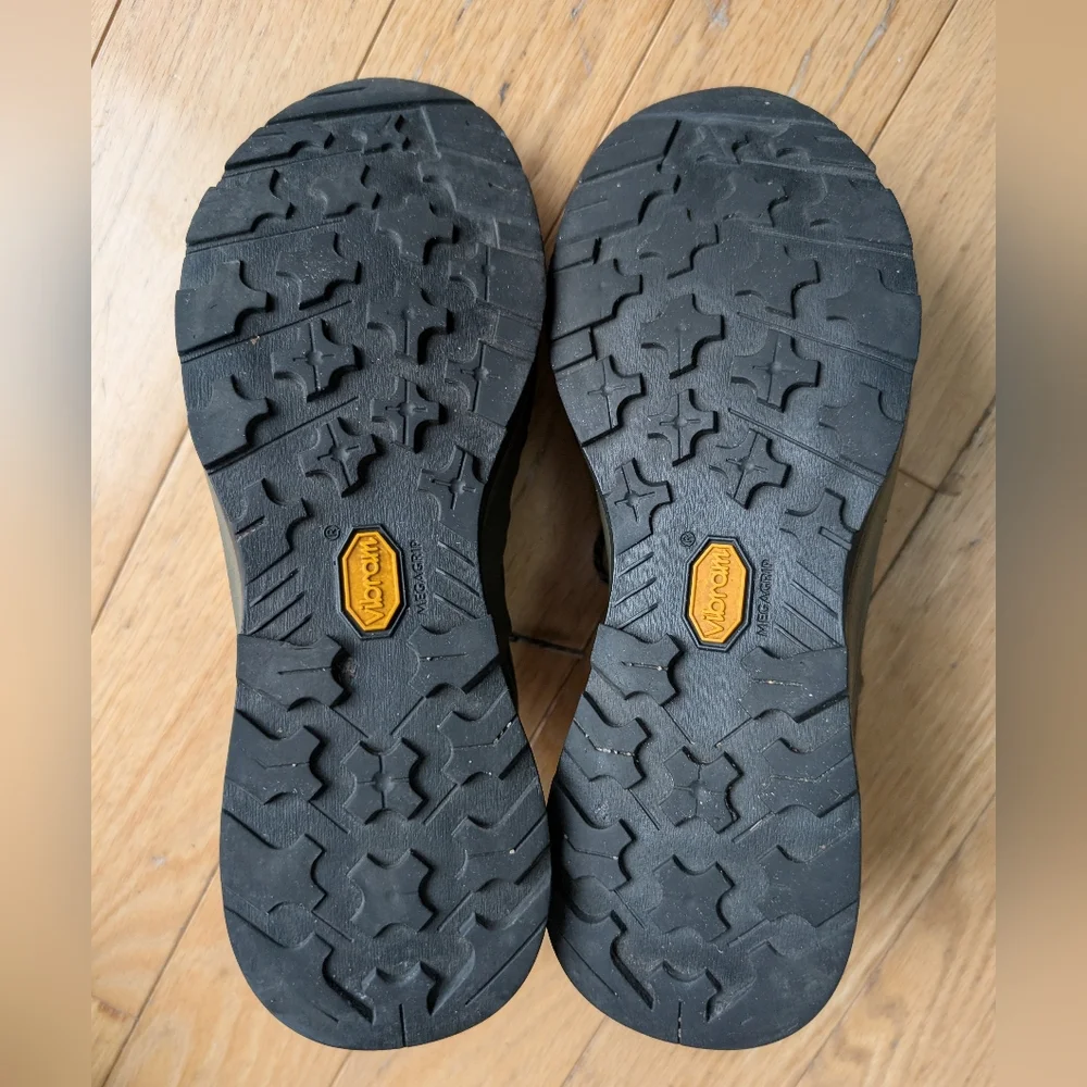 Arc'teryx Women's Green Konseal Shoes - Picture 3 of 6